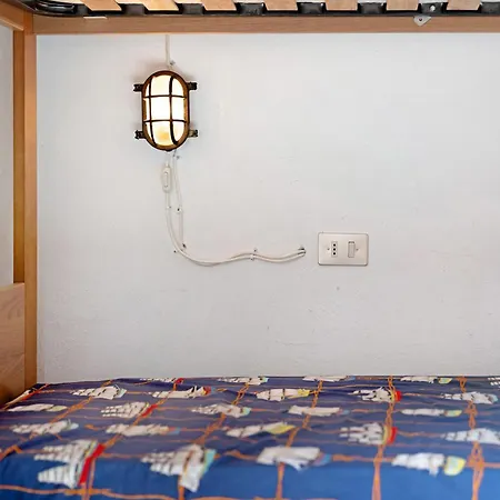 アパート Bilo Costella